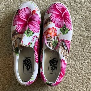 Hawaiian print Vans women’s 8